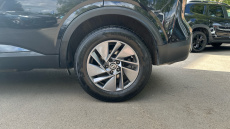 Nissan Qashqai 1.3 DiG-T MH Acenta Premium 5dr Petrol Hatchback